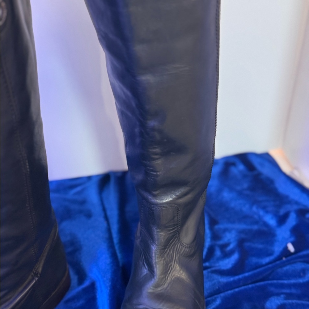 Frye Melissa Button Knee Boots 8 - Picture 5 of 10